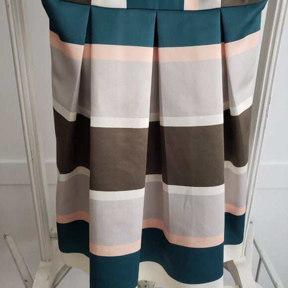 EUC TROUBADOUR Fast Lane stunner garment (2) - Picture 5 of 8